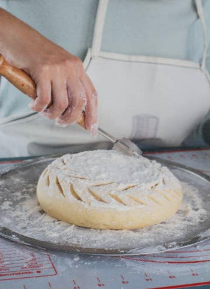 Bread scoring lame for dough slashing